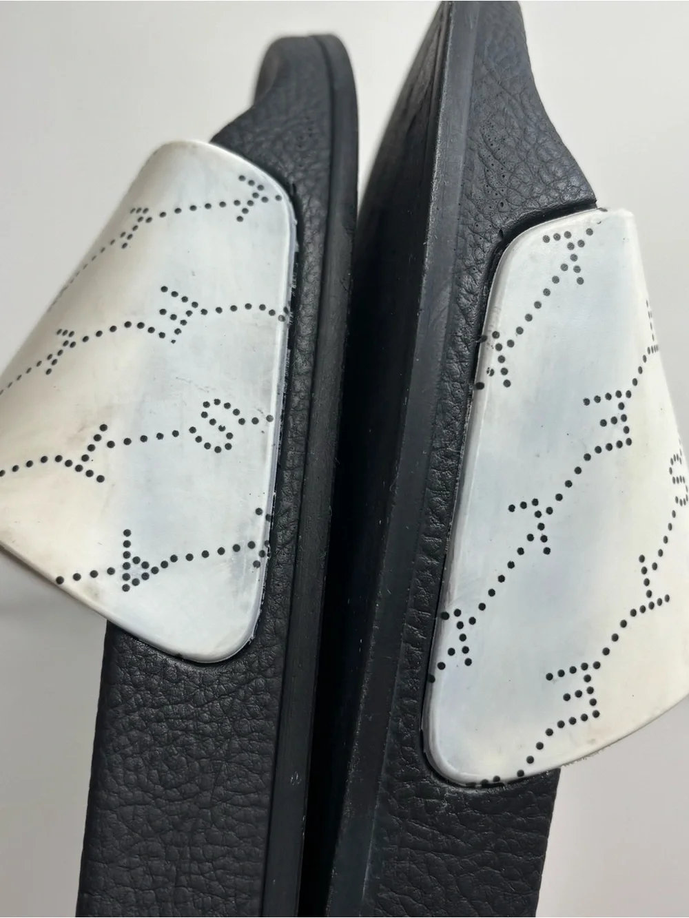 Stella McCartney Vegetarian Leather Printed Slides size 38